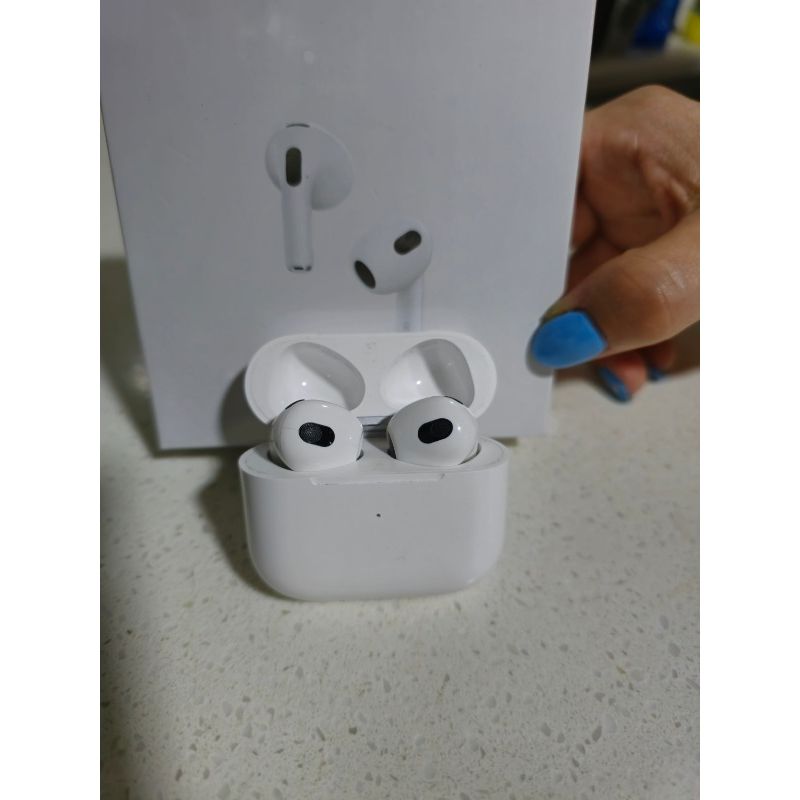 EL GENERAL - AirPods 3era Generación + Cable