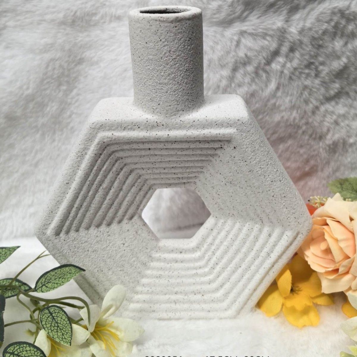 GENERICO - Jarrón Adorno Decorativo Hogar Figura 17×20cm A6