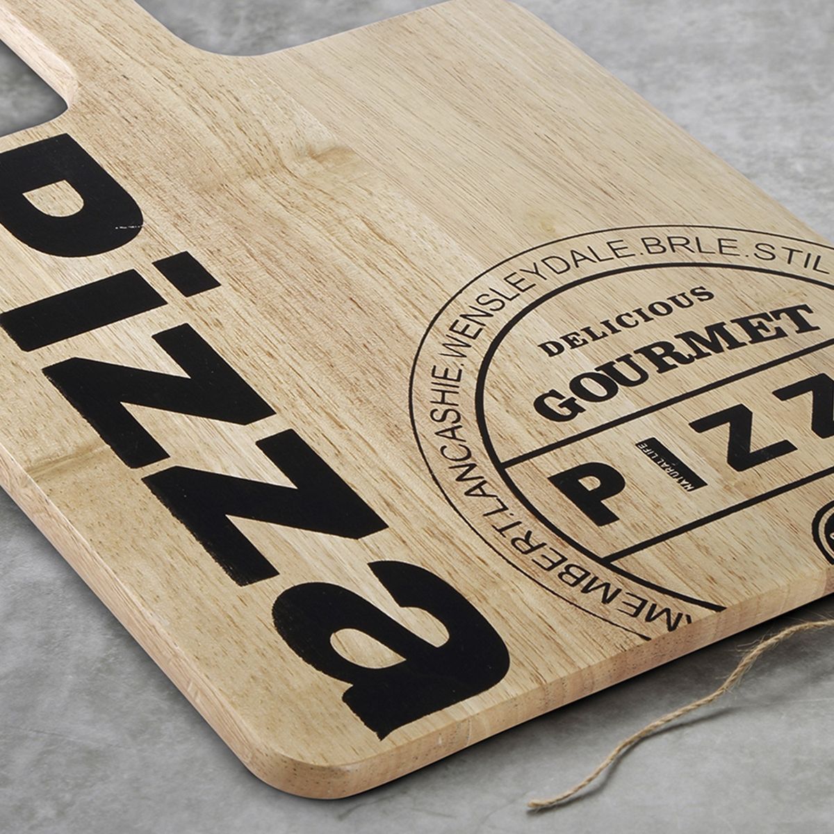 BERGNER - TABLA DE CORTE CON MANGO 40X30CM CAUCHO NATURAL