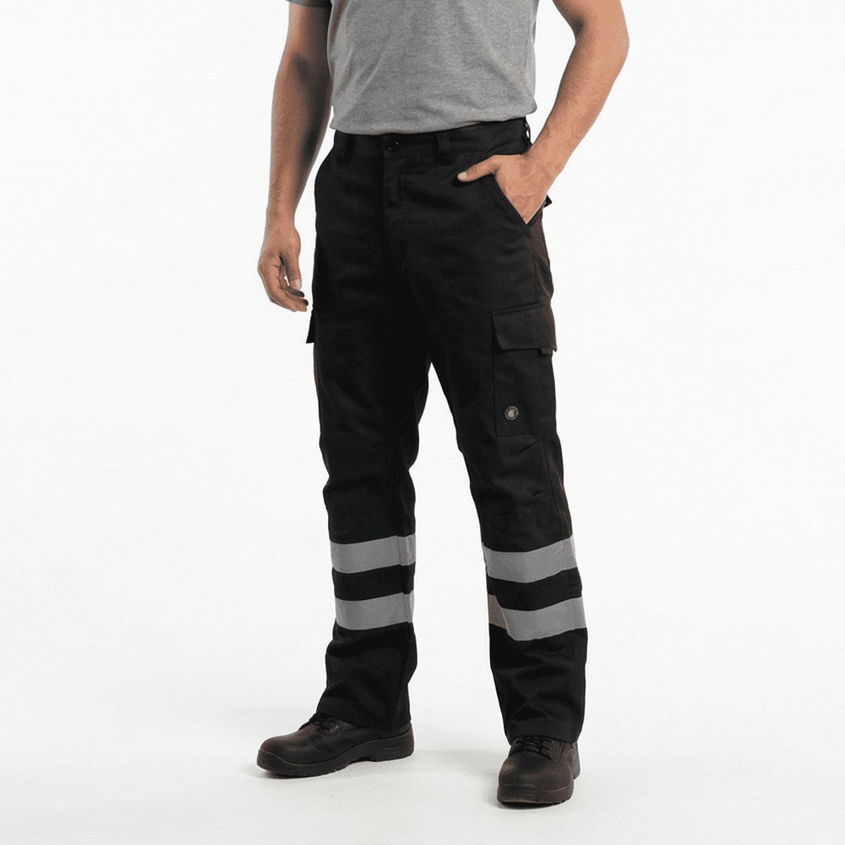 T-WORLD - Pantalón Cargo Gabardina Con Cinta Reflectante Hombre
