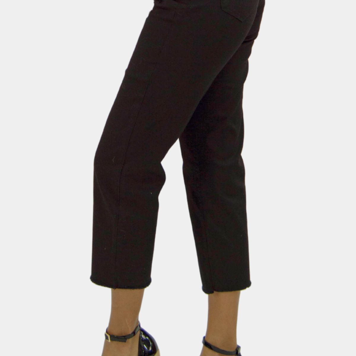 TENTATION - Capri Gabardina Tiro Alto Push Up Black Tentation