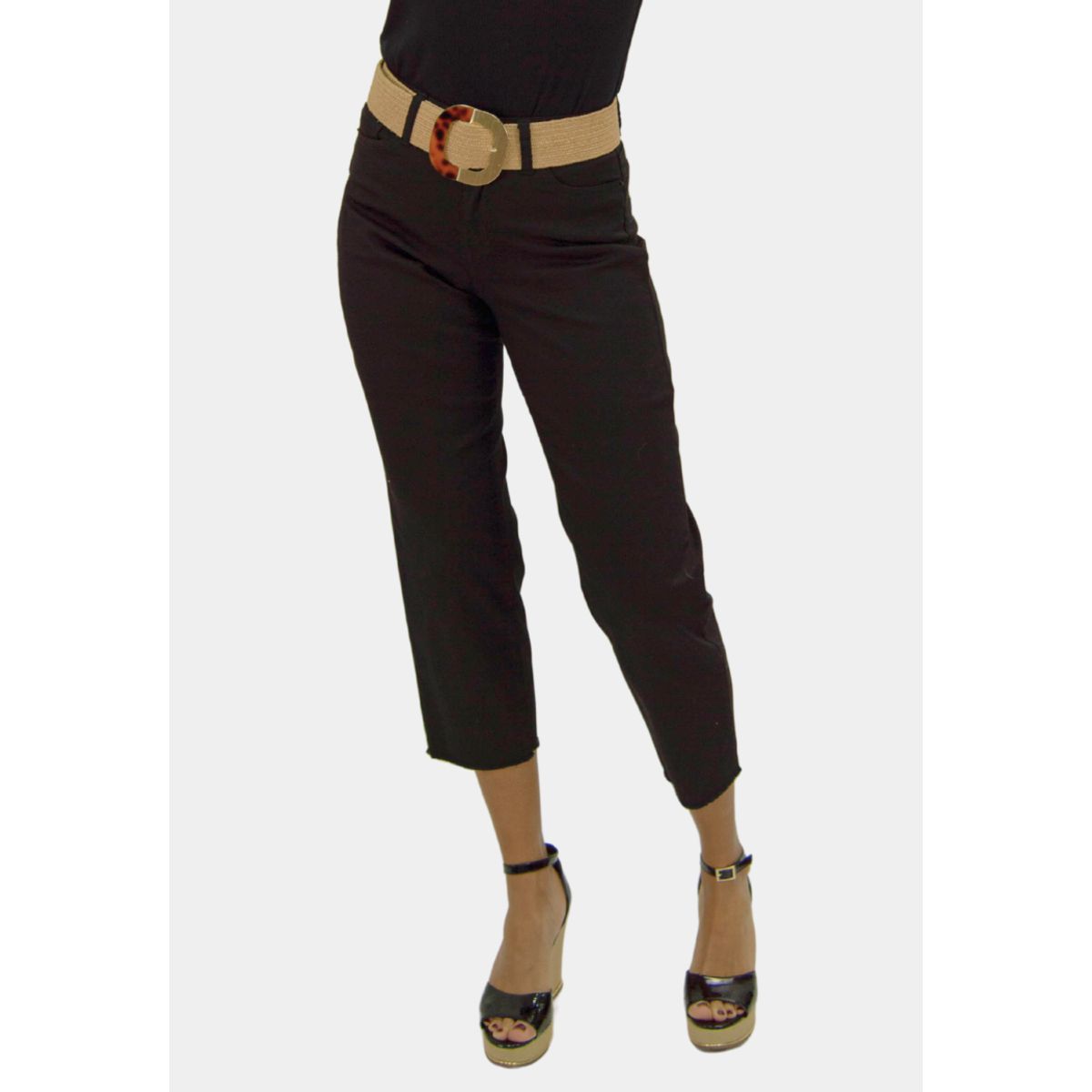 TENTATION - Capri Gabardina Tiro Alto Push Up Black Tentation