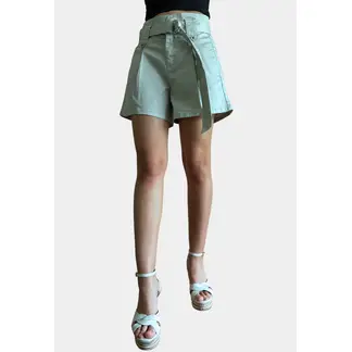 TENTATION - Short Pinzado Tiro Alto Push Up Verde
