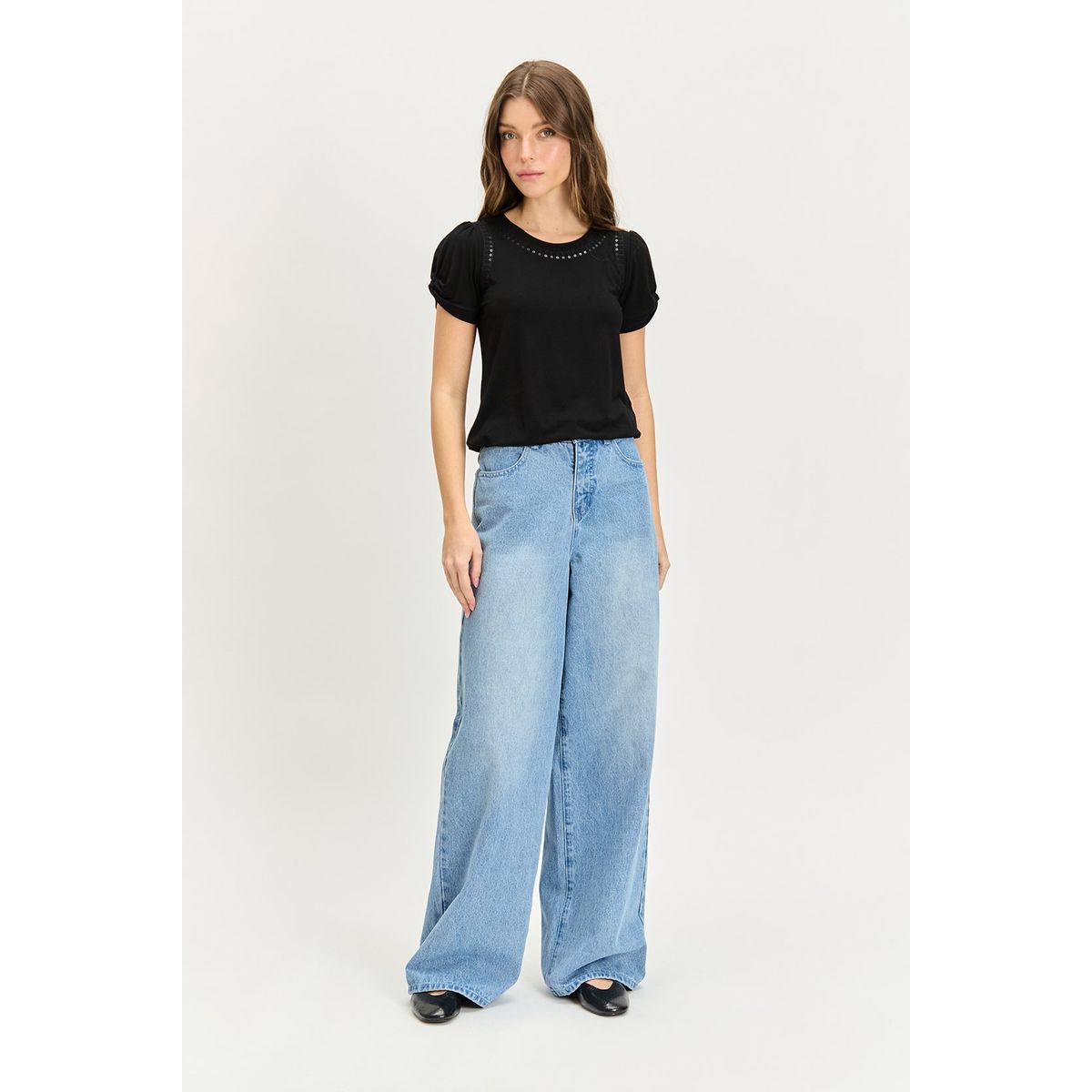 IO - Polera Manga Corta Negro Mujer Io