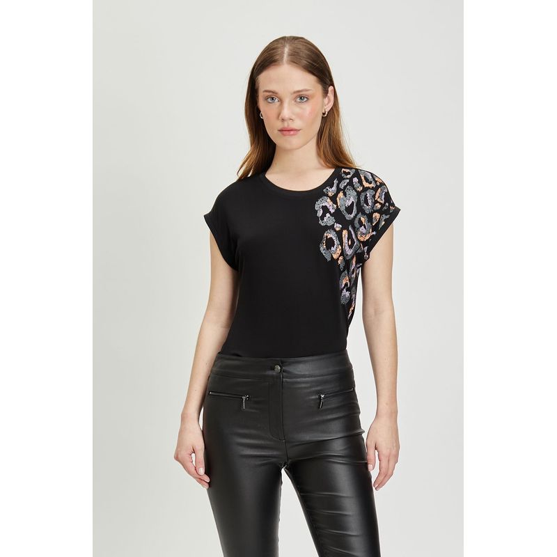 IO - Polera Manga Corta Negro Mujer Io