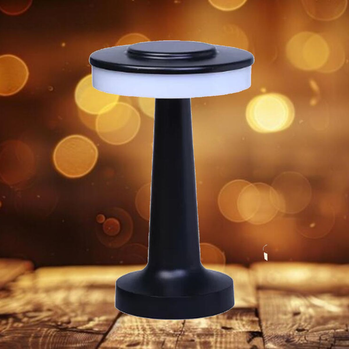 VGO - Lampara recargable de mesa altura de 21cm y negra con sensor vgo