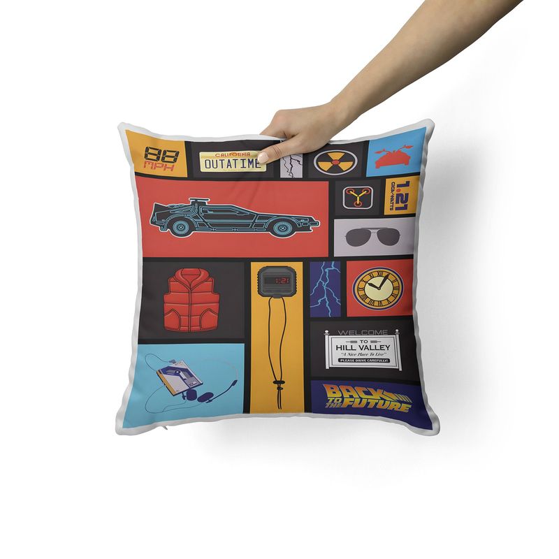 CREANGO - COJIN DECORATIVO VOLVER AL FUTURO DISEÑO 2