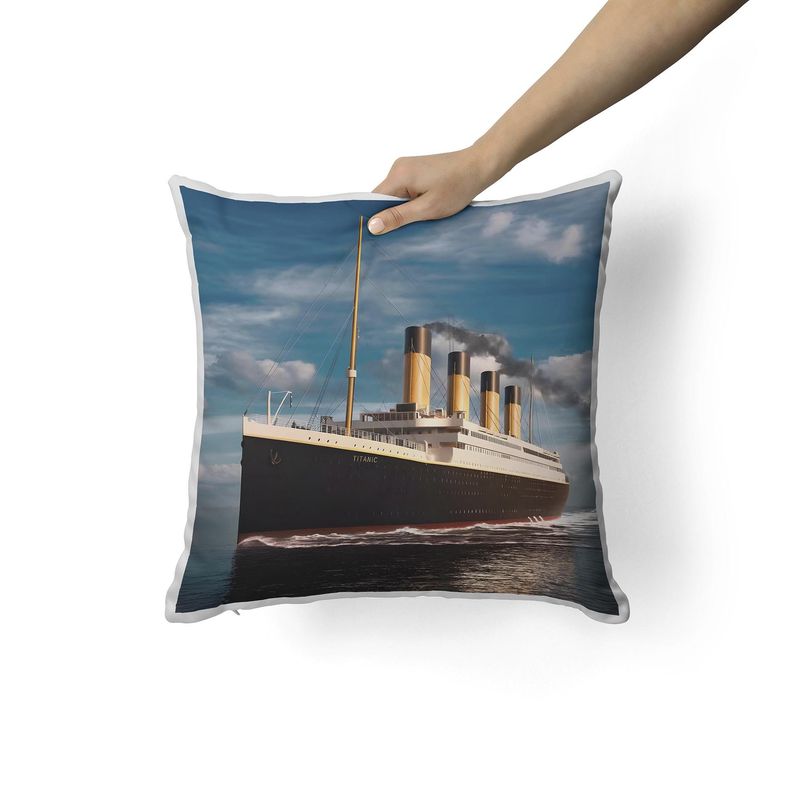 CREANGO - COJIN DECORATIVO TITANIC