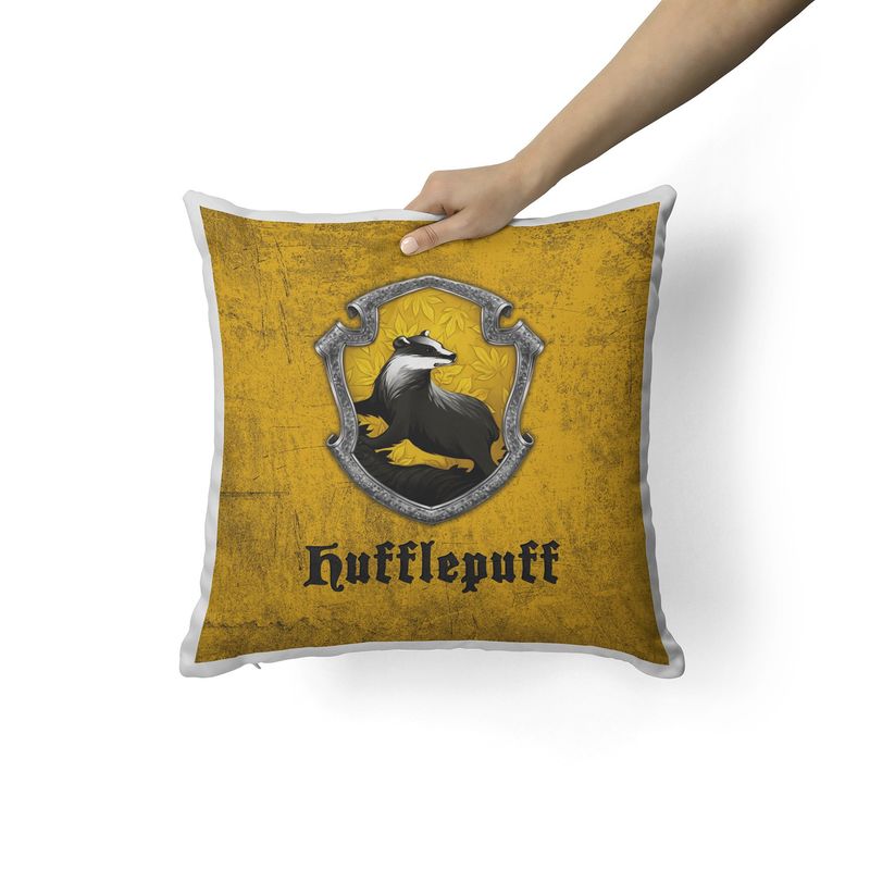 CREANGO - COJIN DECORATIVO HUFFLEPUFF HARRY POTTER