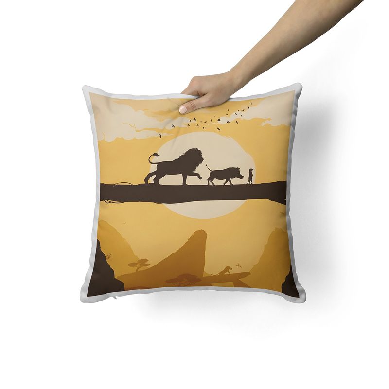 CREANGO - COJIN DECORATIVO EL REY LEON HAKUNA MATATA
