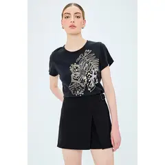 IO - Polera Manga Corta Negro Mujer