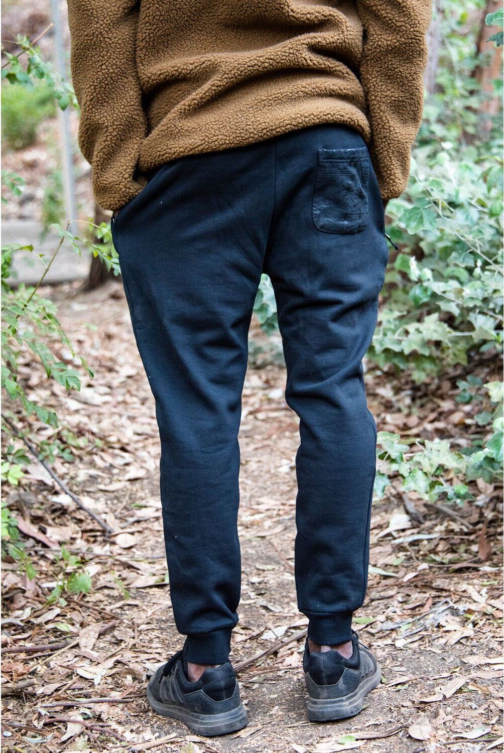 KAYA UNITE - Buzo Slim Fit Negro