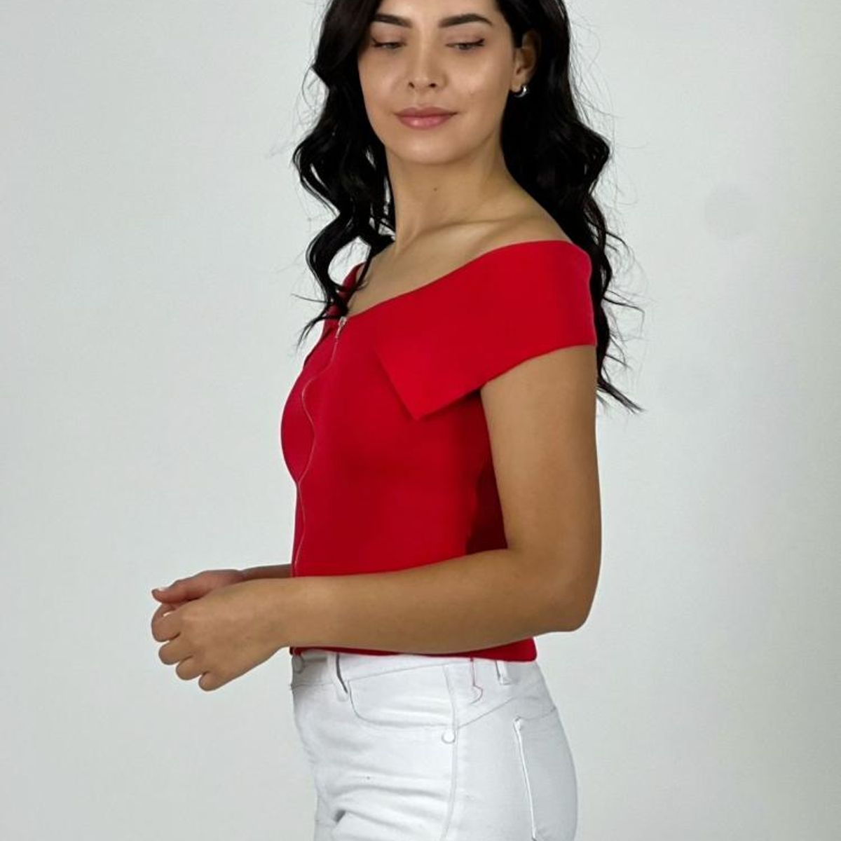 ENIGMATICA BOUTIQUE - Polera Top Con Cierre - Rojo