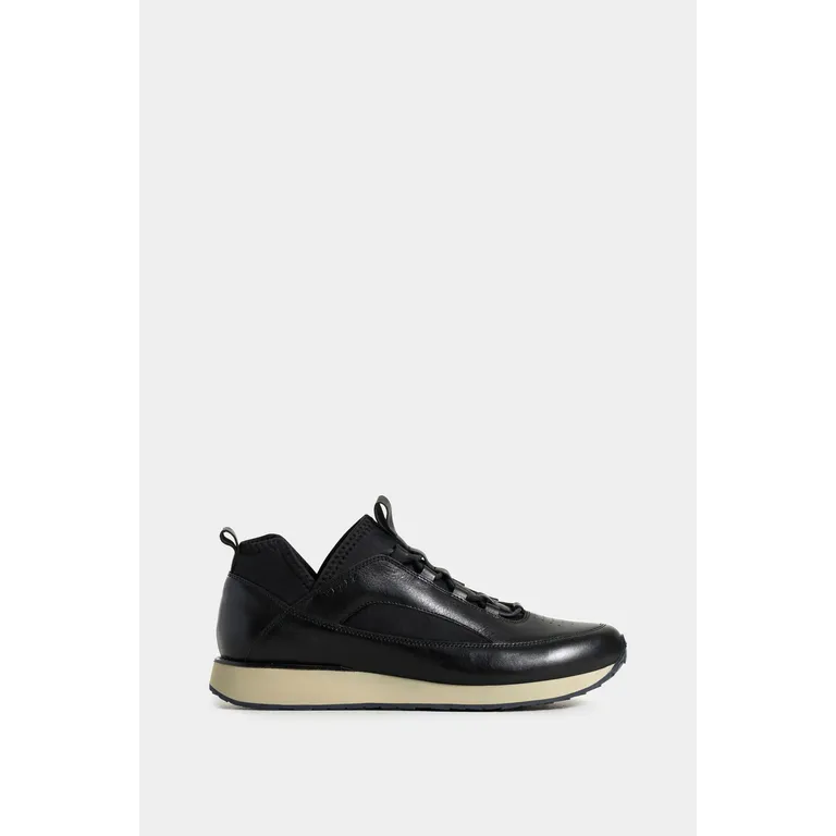 Vélez Tenis Neo Cuero Hombre Con Perforaciones Láser Negro
