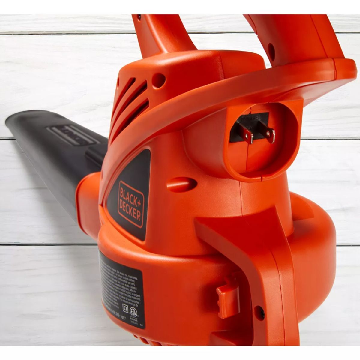 BLACK+DECKER - Soplador Eléctrico 840w 290kmh Black+decker Lb700-b2c Color Naranja