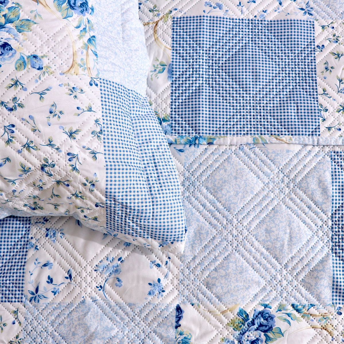 ANDES - QUILT ANDES ESTAMPADO PATCHWORK CELESTE 1.5 PLAZAS