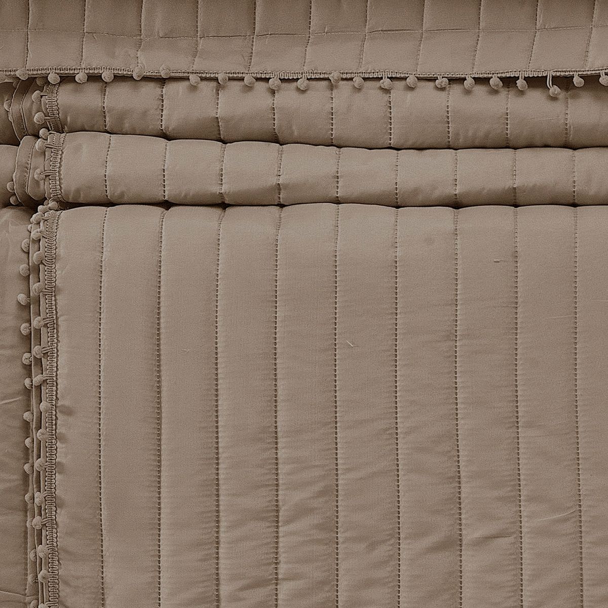 ANDES - QUILT ANDES POM POM TAUPE 2 PLAZAS