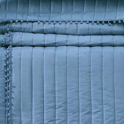 Imagen 2 del producto QUILT POM POM AZUL 2 PLAZAS