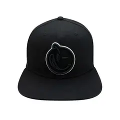 YUMS - Jockey Snapback Visera Plana Splashed Up Black-Silver