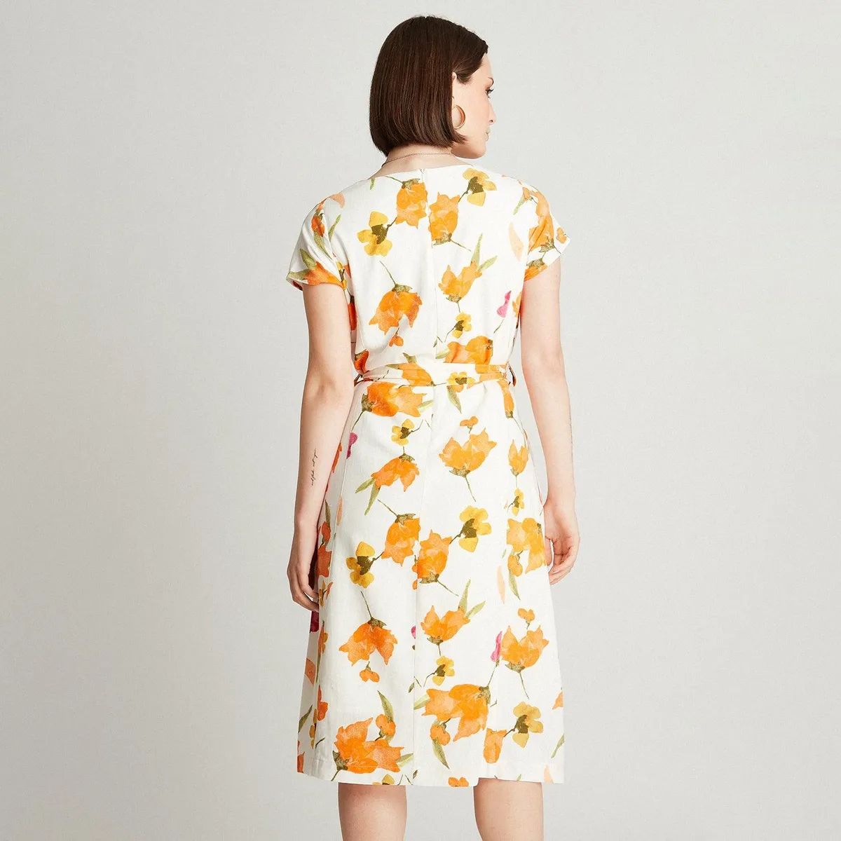 LORENZO DI PONTTI - Vestido Midi Naranjo Manga Corta Estampado Cuello Cuadrado