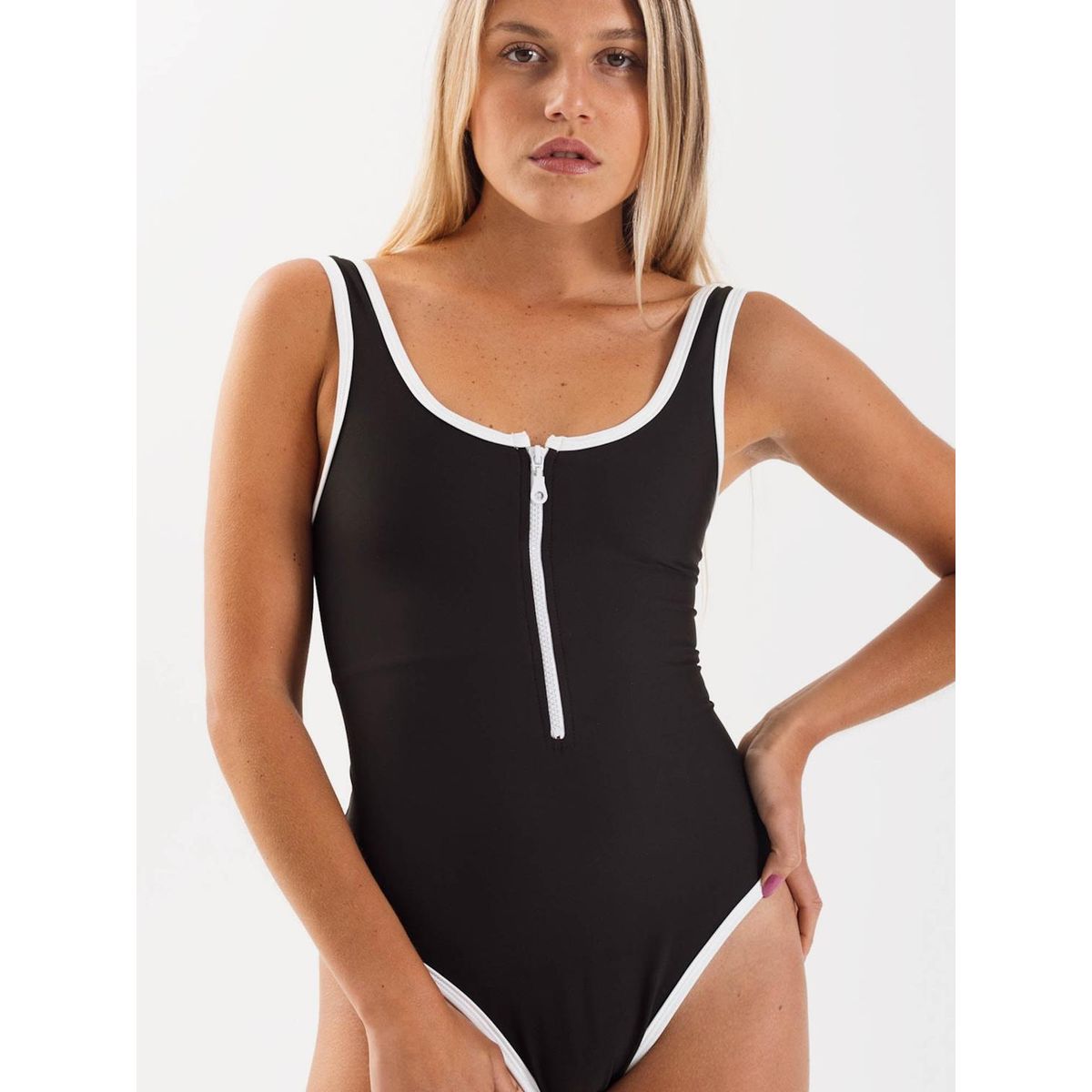 DAIKIRI BIKINIS - Daikiri Traje de Baño Mujer Negro Liso Control Abdomen Deportivo UV 50+