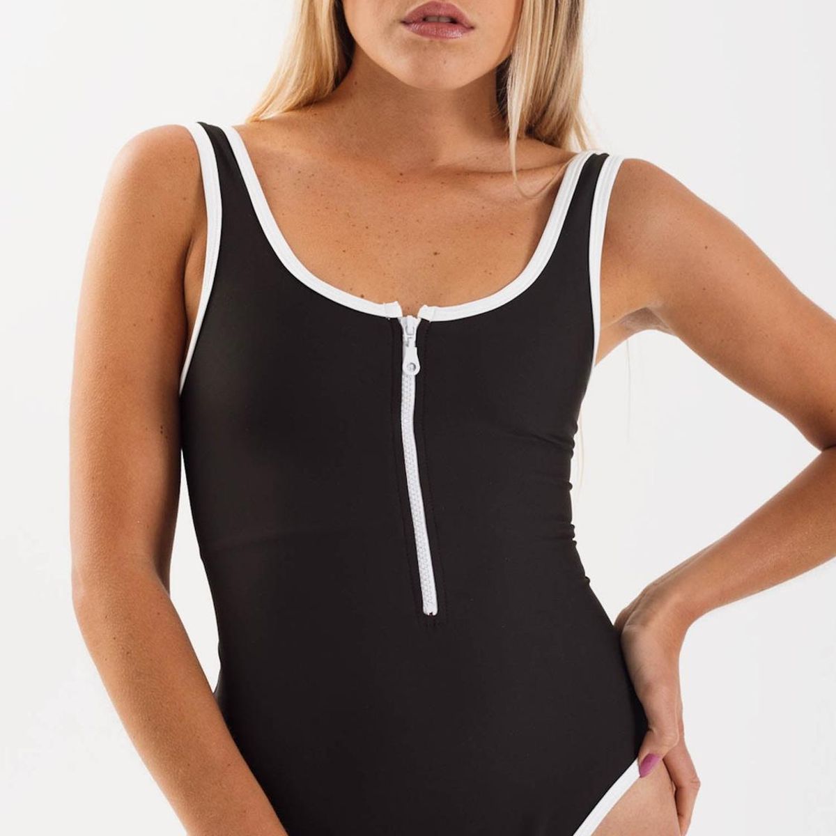 DAIKIRI BIKINIS - Daikiri Traje de Baño Mujer Negro Liso Control Abdomen Deportivo UV 50+