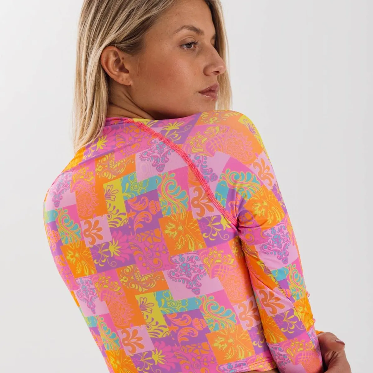 DAIKIRI BIKINIS - Daikiri Polera Surf Mujer Naranjo Estampado Manga Larga Deportivo Protección UV 50+