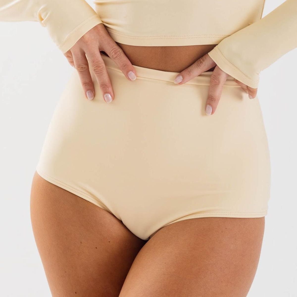 DAIKIRI BIKINIS - Daikiri Bottom de Bikini Mujer Crema Liso Tiro Alto Culote Protección UV 50+