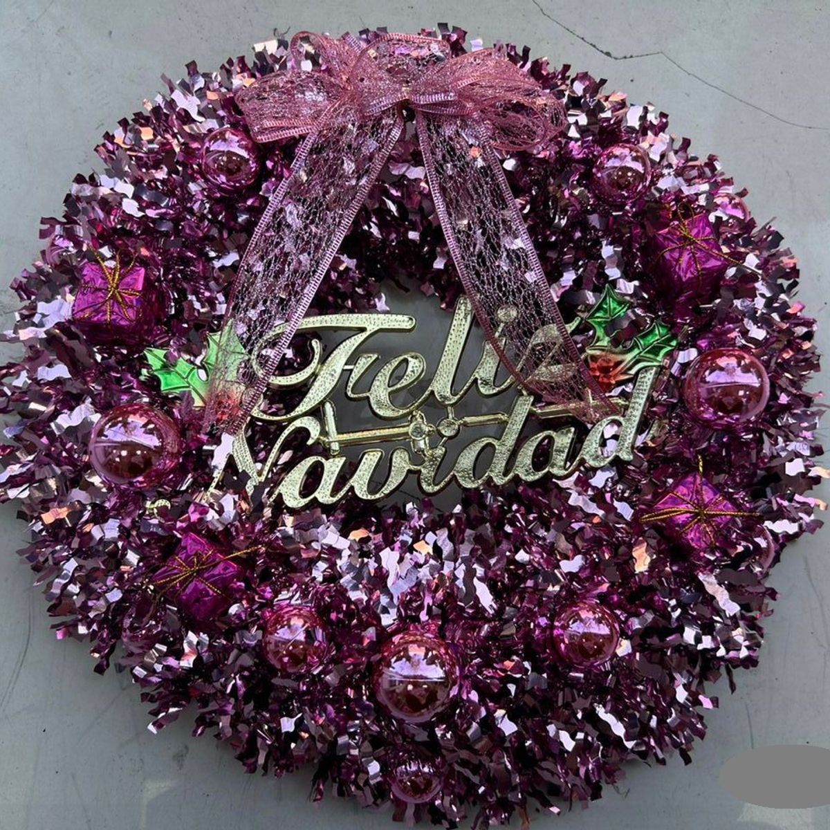 GENERICO - CORONAS O GUIRNALDAS NAVIDEÑAS 40CM DISEÑO VIOLETA WYN