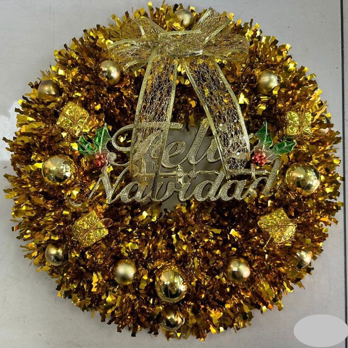 GENERICO - CORONAS O GUIRNALDAS NAVIDEÑAS 40CM DORADO WYN