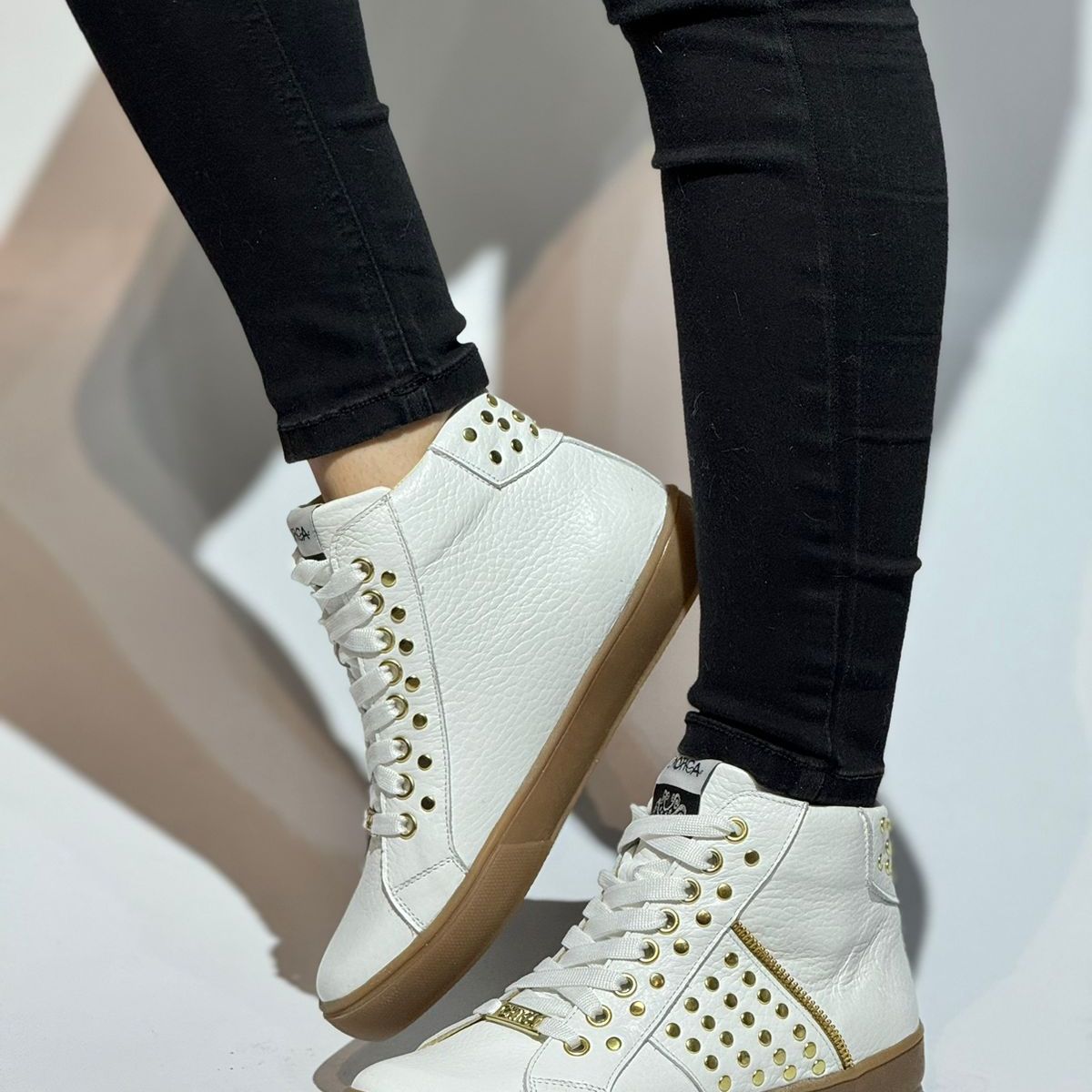 EXOTICA - Zapatilla Diana Blanca Exotica