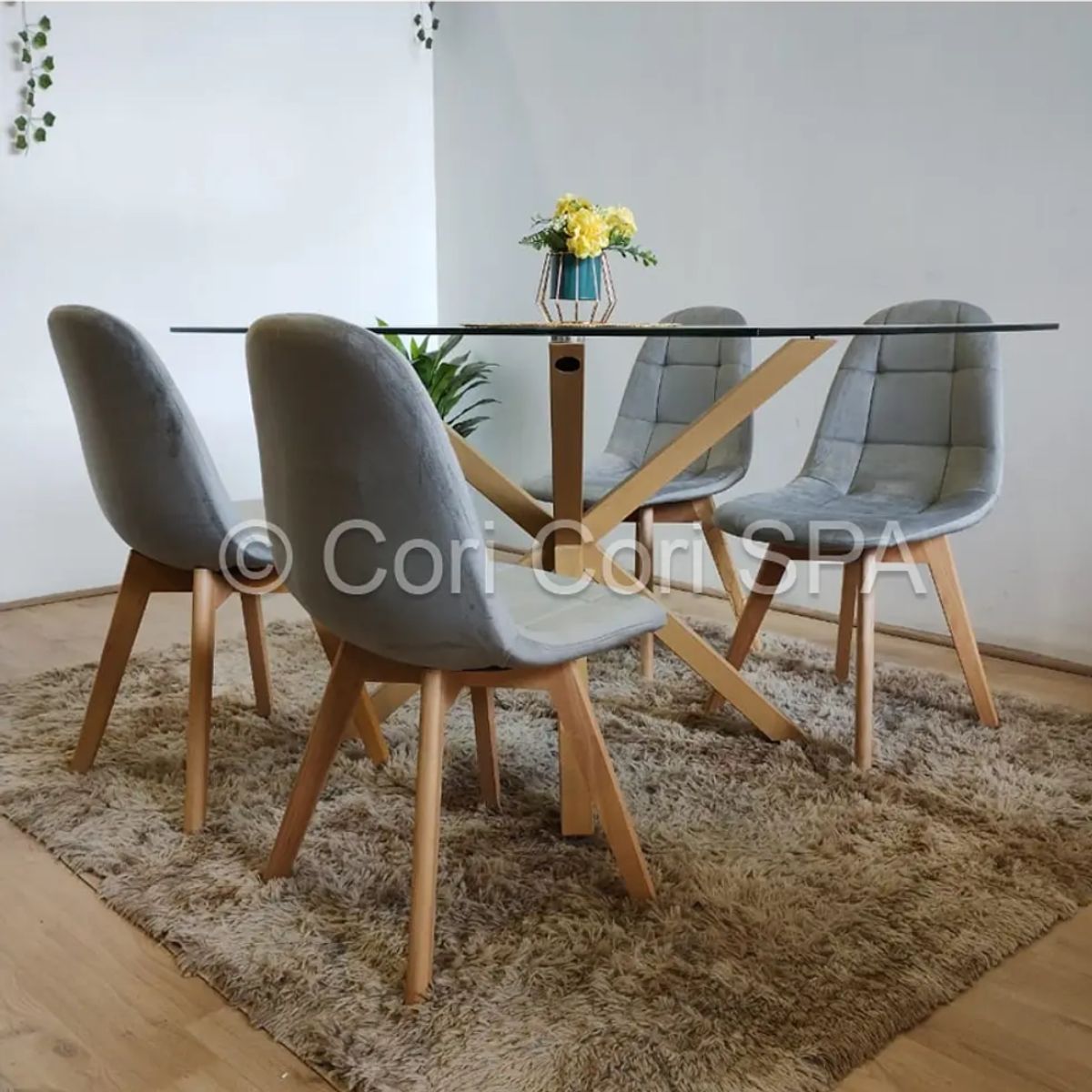 CORI CORI - Comedor Madrid Vidrio 140x80cm + 4 Silla Capitonne Velvet Grises