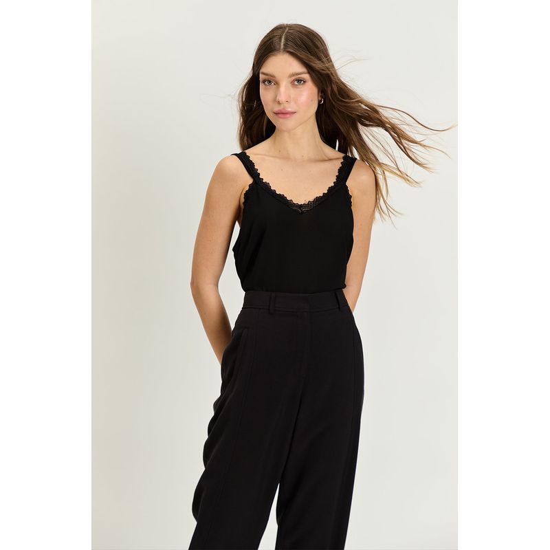 IO - Polera Sin Mangas Negro Mujer Io