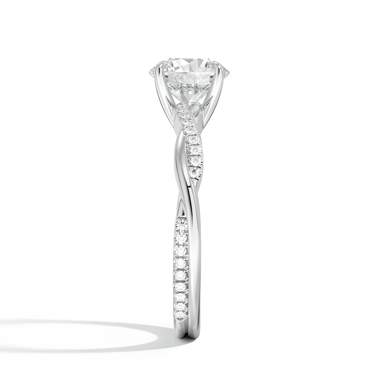 BOOMZAIR - ANILLO DE COMPROMISO TRENZADO CON MOISSANITA ROUND Y PLATA RODINADA