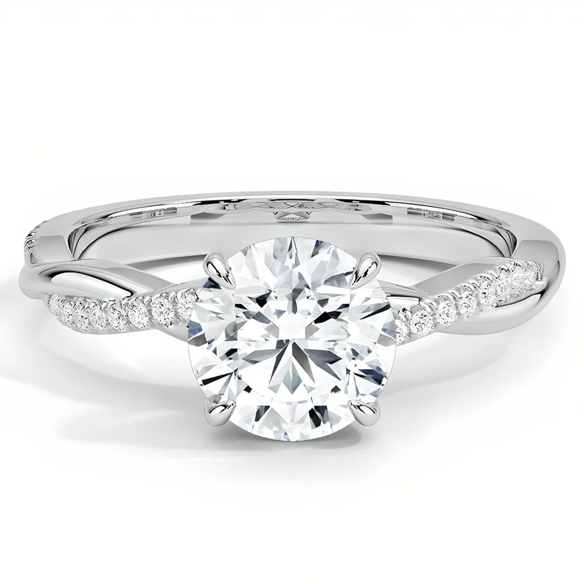 BOOMZAIR - ANILLO DE COMPROMISO TRENZADO CON MOISSANITA ROUND Y PLATA RODINADA