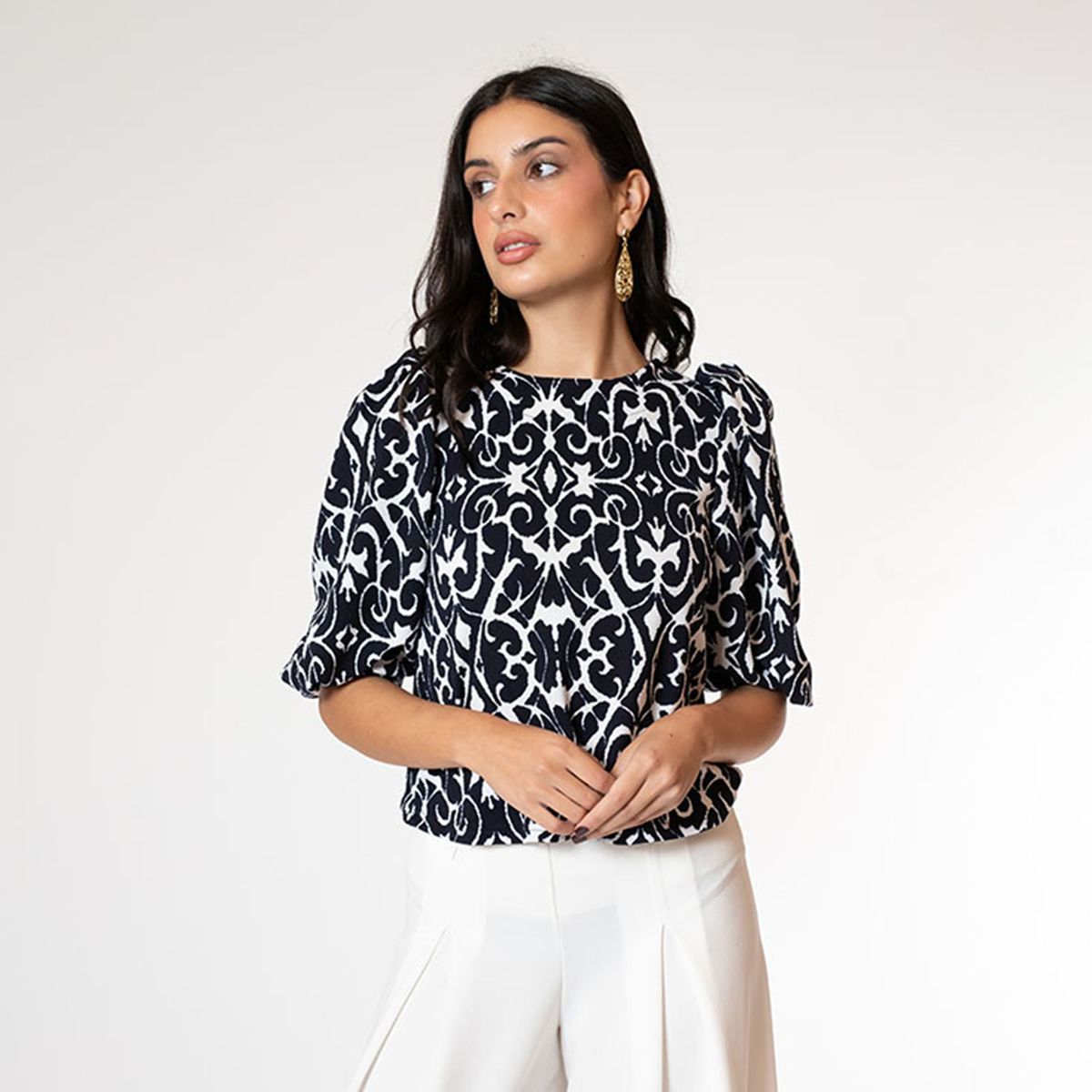 NATALIA SEGUEL - Polera Abril Manga Corta Tribal Natalia Seguel