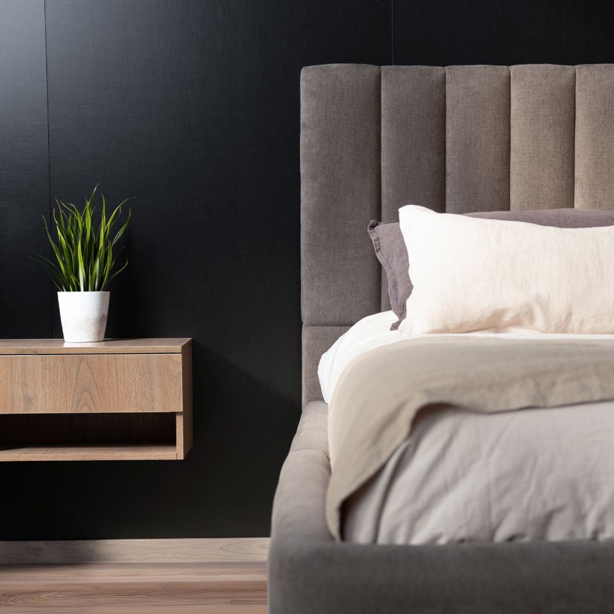 KABECEROS - RESPALDO TUBULAR - SÚPER KING - VELVET COLOR GRIS