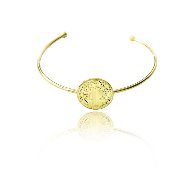 ANDREA COGGIOLA JOYAS - Pulsera Esclava Medalla San Benito 15mm Enchapado Oro 18K