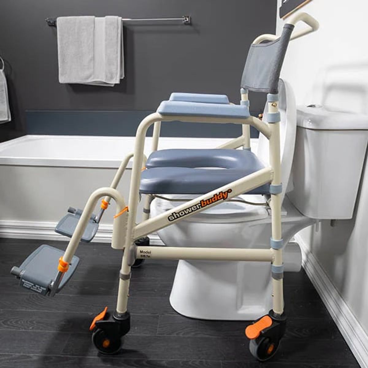 ORTOPEDIA EN LINEA - Silla de Baño y Ducha Aluminio 4 Ruedas ShowerBuddy ECO