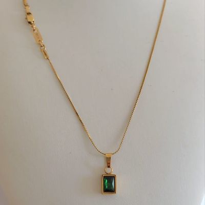 Imagen 2 del producto Cadena de ORO LAMINADO 18K Con COLGANTE DE ESMERALDA