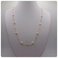 Collar de perlas de rio con cadena enchapado en oro