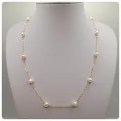 CAT JOYAS - Collar de perlas de rio con cadena enchapado en oro
