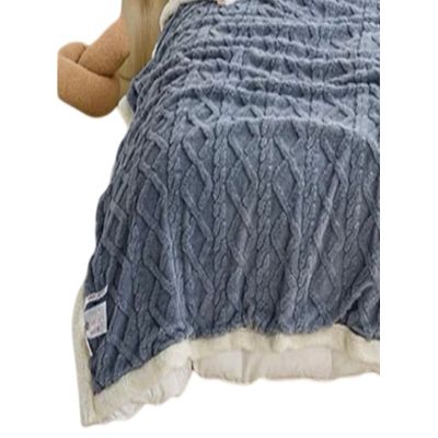 Imagen 2 del producto FRAZADA DE PLUSH Y SHERPA ELEGANTE