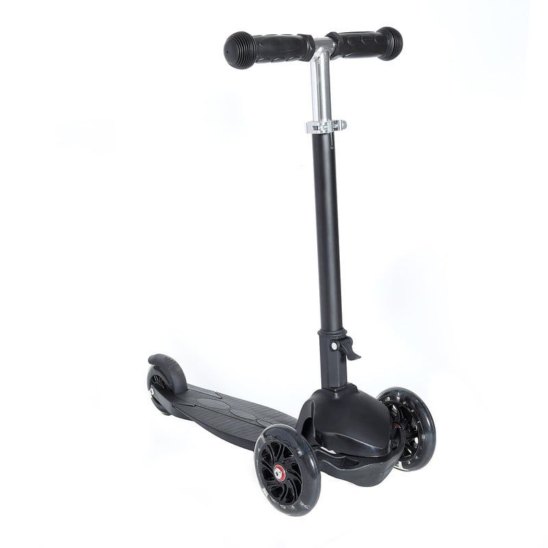 ARTHOME - SCOOTER 3 RUEDAS CON LUCES COLOR NEGRO ARTHOME