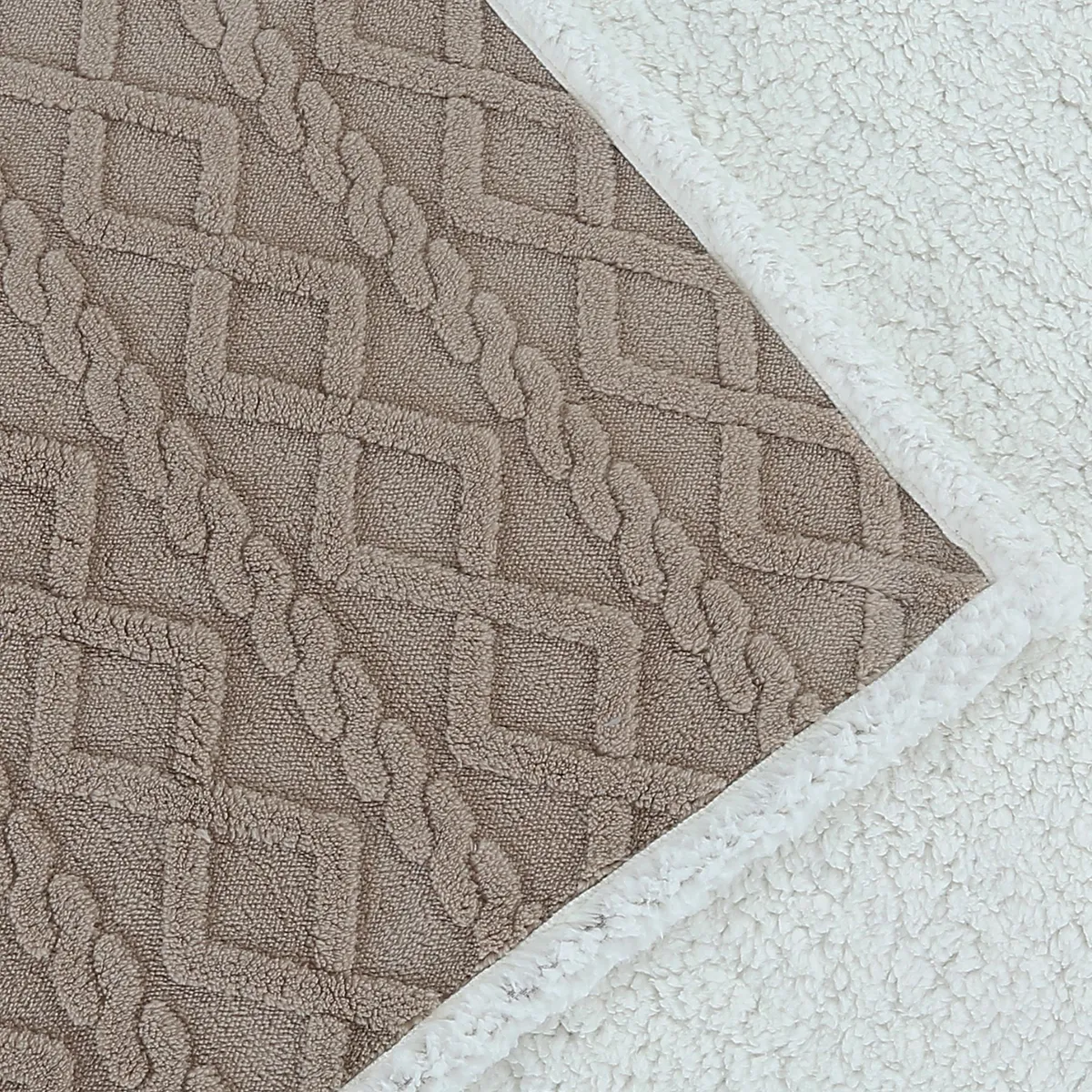 ANDES - FRAZADA JACQUARD SHERPA BEIGE KING