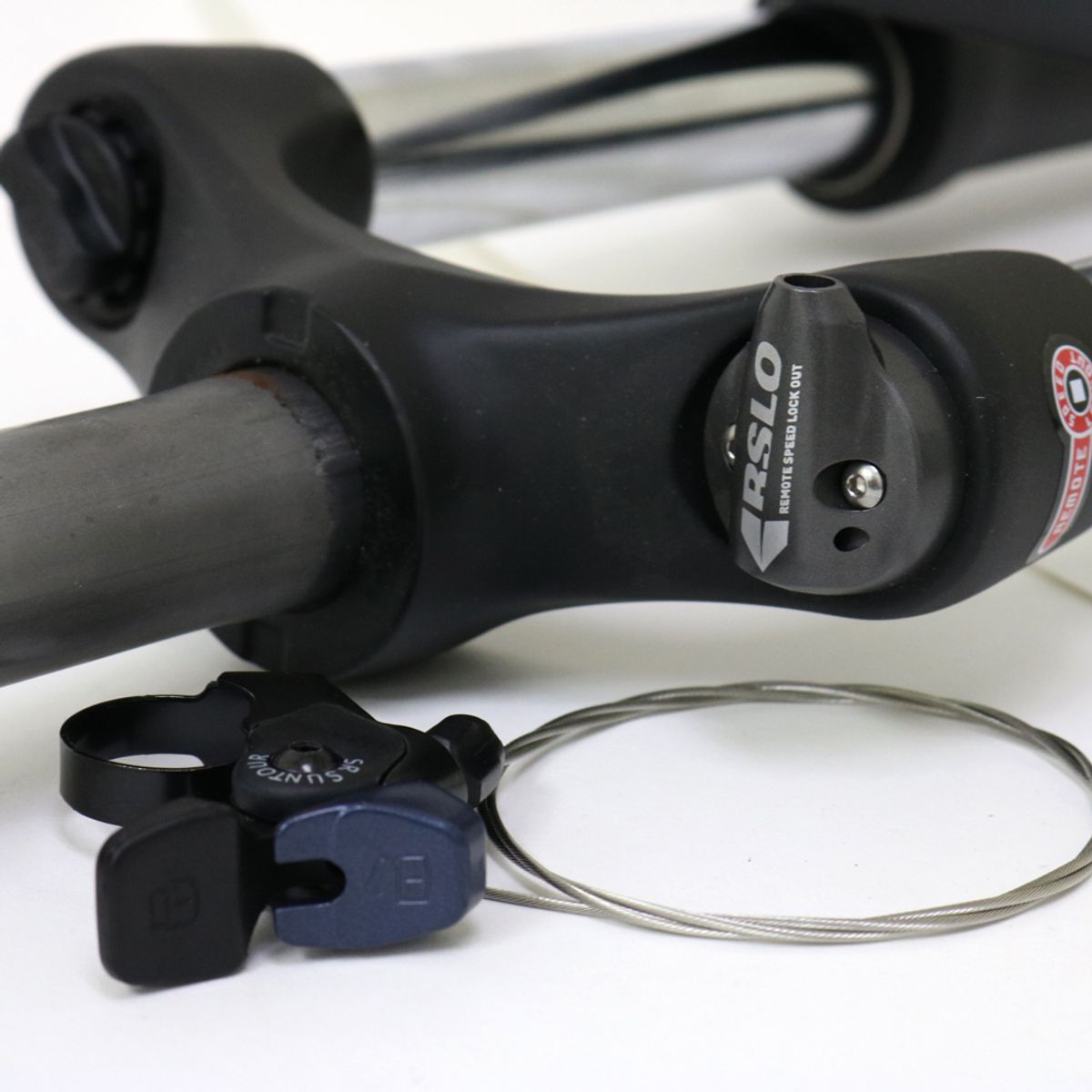 GENERICO - Horquilla Suntour 27.5" XCM RL DS 120mm 9x100mm Negro Matte