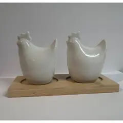 CAP DOR - Set Salero y Pimentero Modelo Gallina