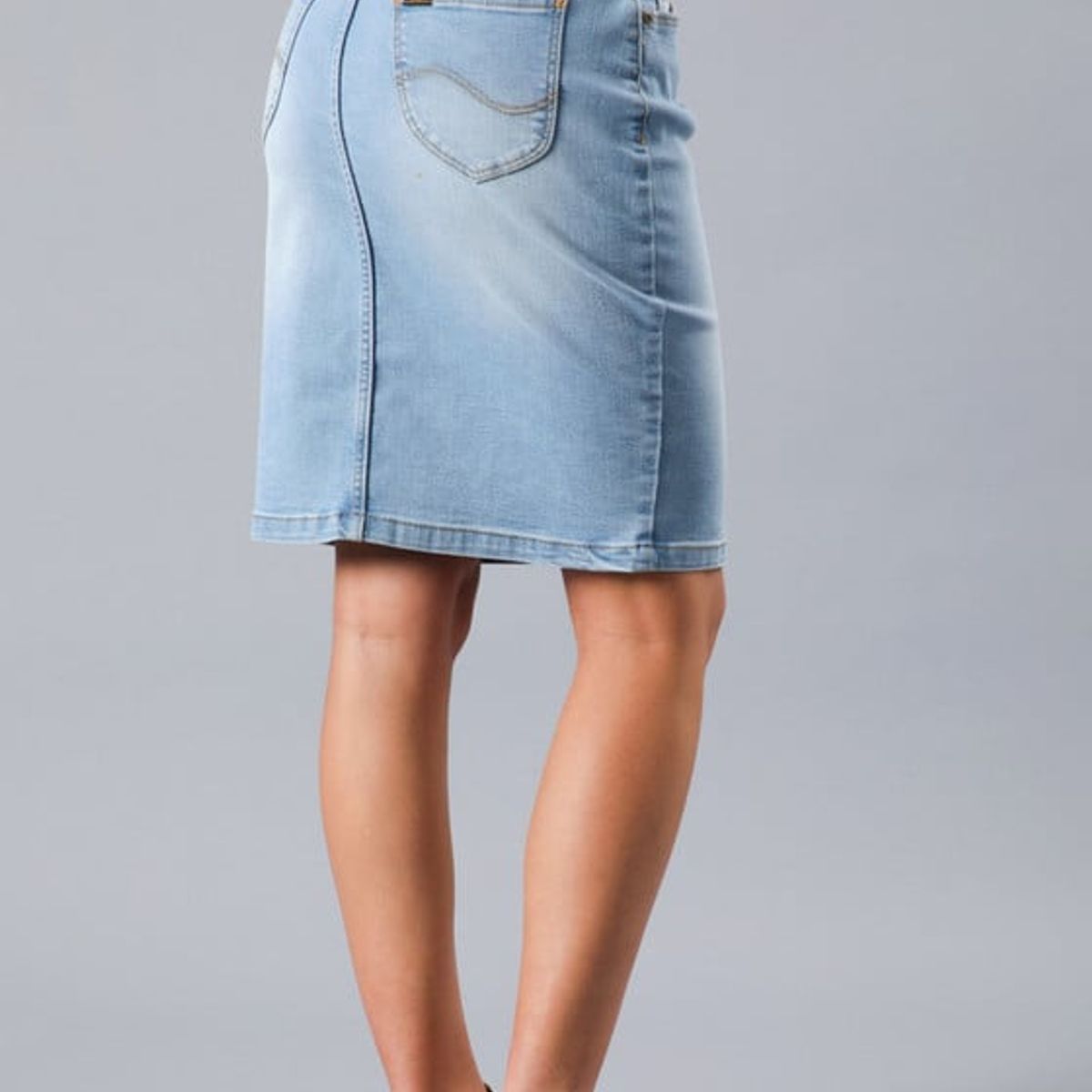 LEE - Falda Regular Tiro Medio Azul Claro