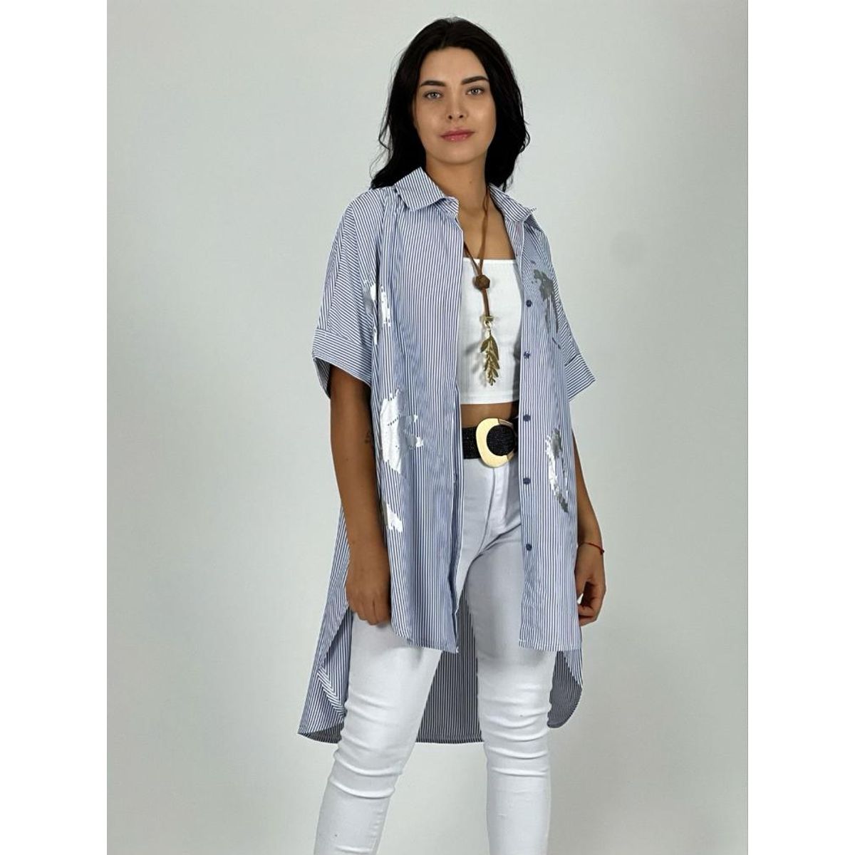 ENIGMATICA BOUTIQUE - Blusa Lineal con Emojis - Celeste - Tamaño Único_.