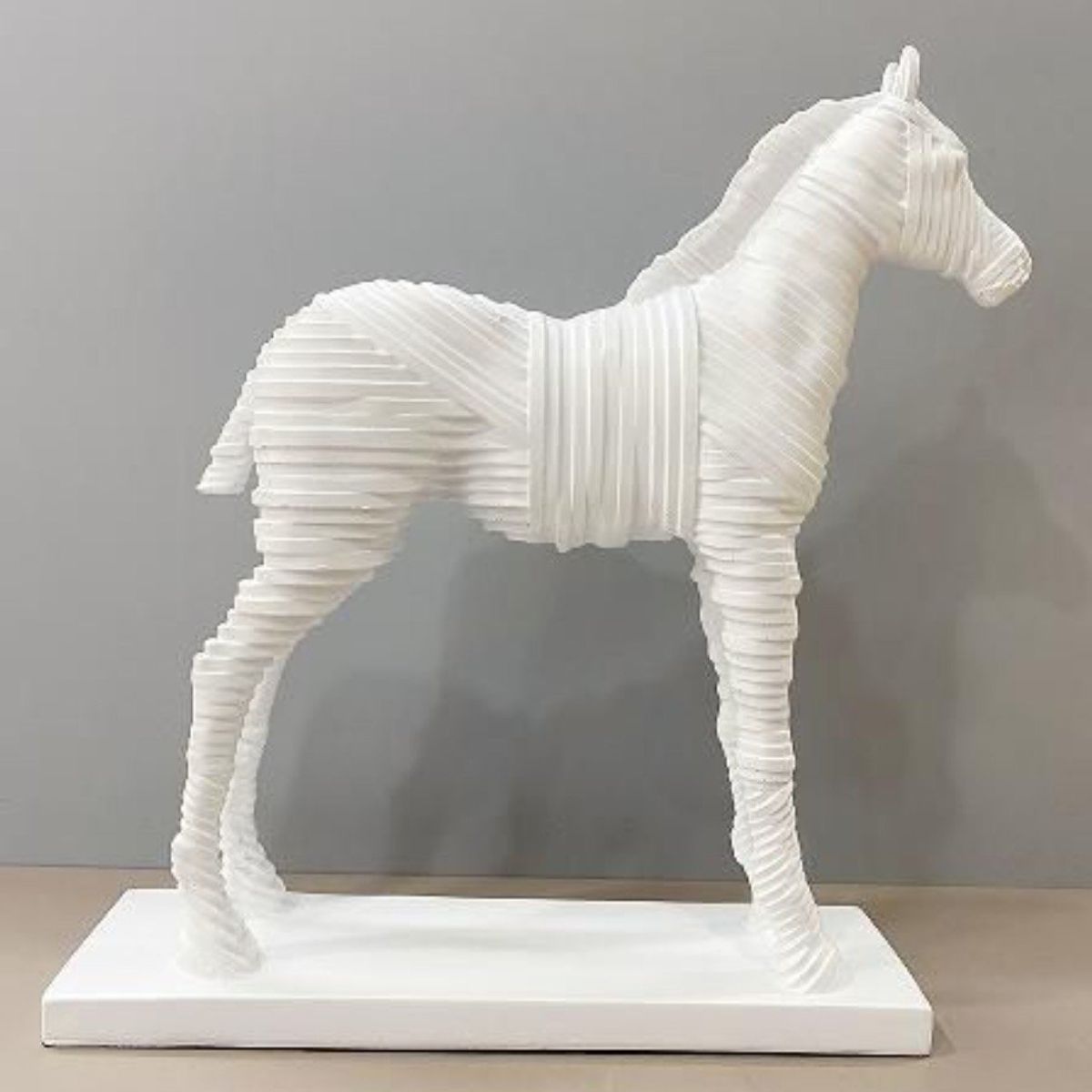 GENERICO - Adorno De Resina Caballo 27x8x30 Cm A2